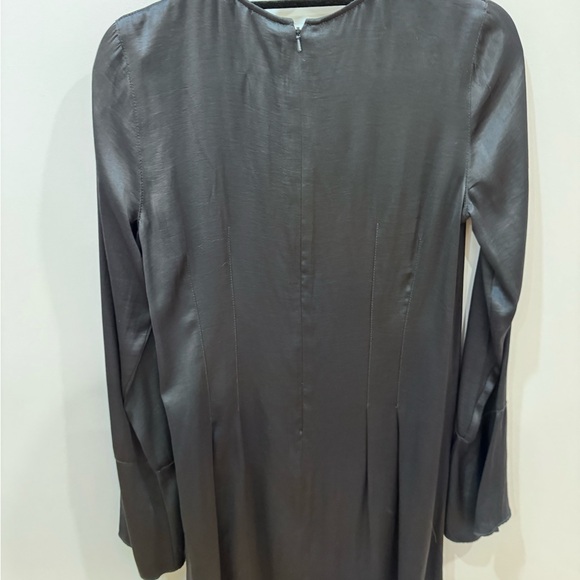 Something Navy x Treasure and Bond Silk dress - Picture 4 of 4